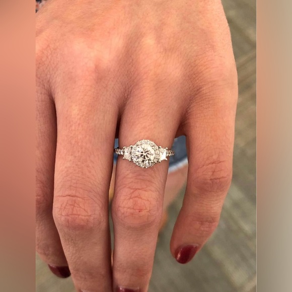 Justice Jewelers Engagement ring size 6 Excellent Condition - Picture 1 of 6